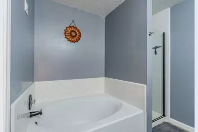 2304 Caroline Street, Dickinson, TX 77539 - Photo 14