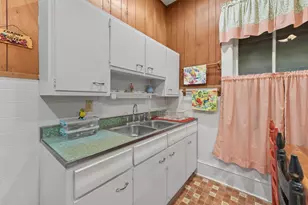 2212 32nd St, Galveston, TX 77550 - Photo 20