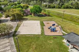 5102 Cherrywood Ct, League City, TX 77573 - Photo 6