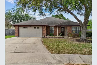 5102 Cherrywood Court, League City, TX 77573 - Photo 1