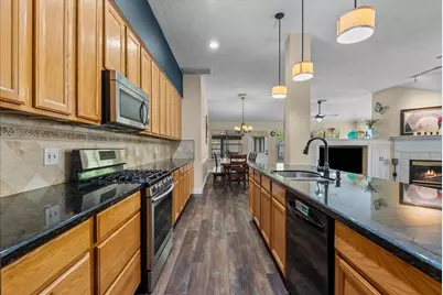 5102 Cherrywood Court, League City, TX 77573 - Photo 22