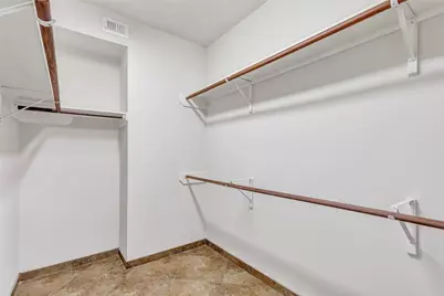 13130 Broncroft Court, Houston, TX 77044 - Photo 32