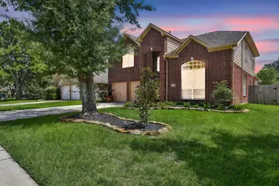 13130 Broncroft Court, Houston, TX 77044 - Photo 2