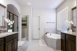 2519 Kinsgate Forest Dr, Katy, TX 77494 - Photo 30