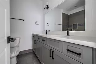 2054 Johanna Crk Dr, Houston, TX 77055 - Photo 26