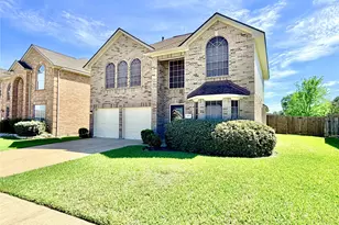 4011 Hawthorne Glen Ct, Fresno, TX 77545 - Photo 2