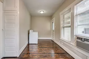 115 Goldenrod St, Houston, TX 77009 - Photo 6