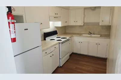 105 Avondale Street #16, Houston, TX 77006 - Photo 1