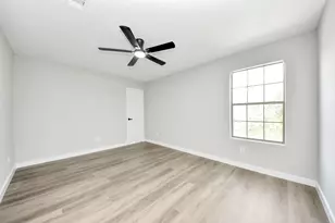 1718 Peyton Circle Court, Houston, TX 77049 - Photo 36