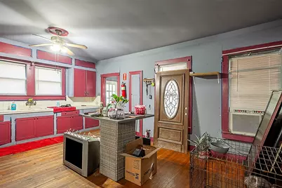 4995 Highland Avenue, Beaumont, TX 77705 - Photo 8