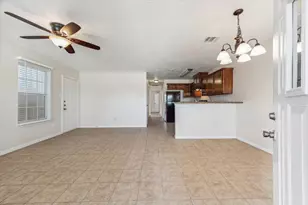8424 Cannon St, Houston, TX 77051 - Photo 2