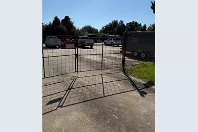 1655 Kost Road, Alvin, TX 77511 - Photo 16