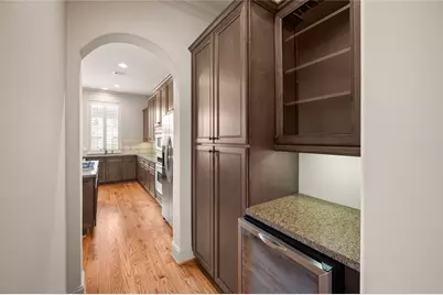 1650 Bonnie Brae Street, Houston, TX 77006 - Photo 6