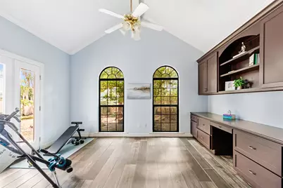 16 Kingwood Villas Court, Kingwood, TX 77339 - Photo 20