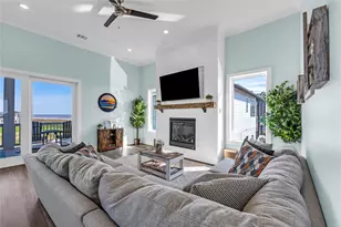 312 Seagrass, Gilchrist, TX 77617 - Photo 12