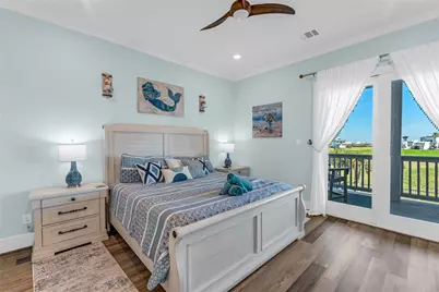 312 Seagrass, Gilchrist, TX 77617 - Photo 20