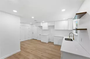 7429 W Knoll St, Houston, TX 77028 - Photo 6
