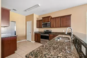 128 Robertson Ln, Jarrell, TX 76537 - Photo 14