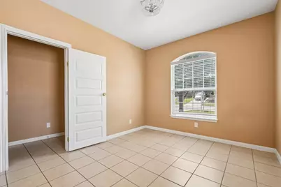 128 Robertson Lane, Jarrell, TX 76537 - Photo 4
