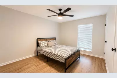 13638 Greenridge Drive, Sugar Land, TX 77498 - Photo 14