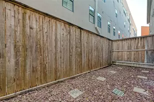 2336 Jackson St, Houston, TX 77004 - Photo 10