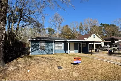 3270 Christopher Street, Beaumont, TX 77708 - Photo 2
