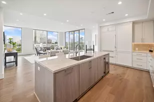 5656 San Felipe St, Houston, TX 77056 - Photo 16