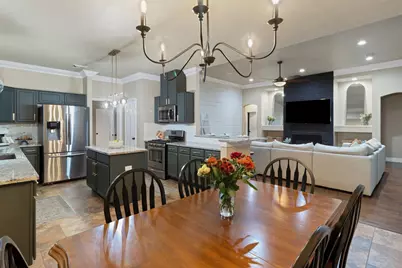 23989 Misty Lake Circle, New Caney, TX 77357 - Photo 12