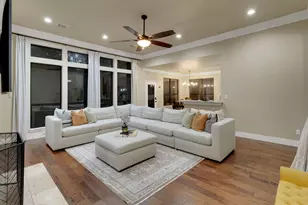 23989 Misty Lake Cir, New Caney, TX 77357 - Photo 4