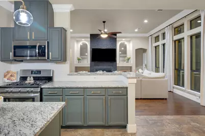 23989 Misty Lake Circle, New Caney, TX 77357 - Photo 14