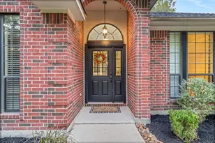 23989 Misty Lake Cir, New Caney, TX 77357 - Photo 2