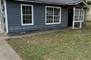 10533 Barnham St, Houston, TX 77016 - Photo 2