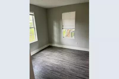 10533 Barnham Street, Houston, TX 77016 - Photo 6