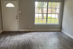 10533 Barnham St, Houston, TX 77016 - Photo 4