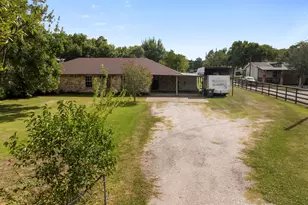 1849 Garden Rd, Pearland, TX 77581 - Photo 12