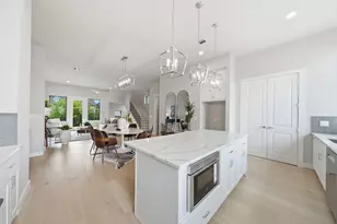 1720 Sedola Ln, Houston, TX 77055 - Photo 6