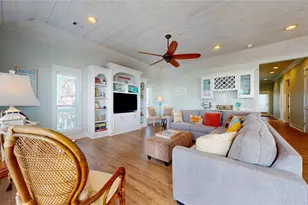 2809 Tradewind Ln, Crystal Beach, TX 77650 - Photo 42