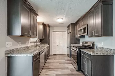 318 Blue Tail Drive, Houston, TX 77336 - Photo 6