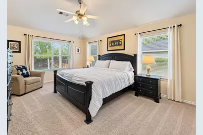 127 Hawkhurst, The Woodlands, TX 77354 - Photo 24