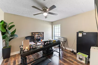 4302 Marchant Road, Houston, TX 77047 - Photo 8