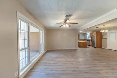 1529 Pin Oak Drive, Huntsville, TX 77340 - Photo 8