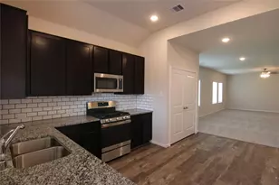 24010 Farmstead Dr, Hockley, TX 77447 - Photo 8