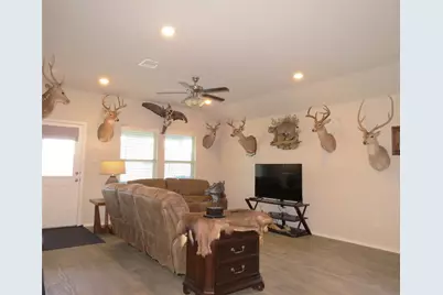 2419 Divot Lane, Navasota, TX 77868 - Photo 4
