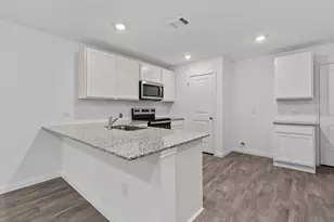 11918 Detar Ct, Willis, TX 77378 - Photo 8