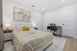3011 Columbia St, Houston, TX 77018 - Photo 14
