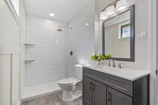 2107 N Fisher Ct, Pasadena, TX 77502 - Photo 34