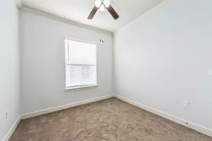 1010 Rosine St St, Houston, TX 77019 - Photo 12