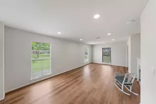 3809 Southmore Blvd, Houston, TX 77004 - Photo 8