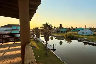 1535 County Rd 201, Sargent, TX 77414 - Photo 8