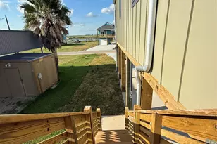 1535 County Rd 201, Sargent, TX 77414 - Photo 36